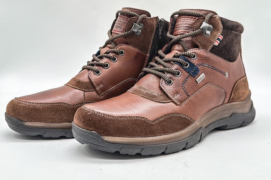 Paar Herrenstiefel Longo, Gr. 43